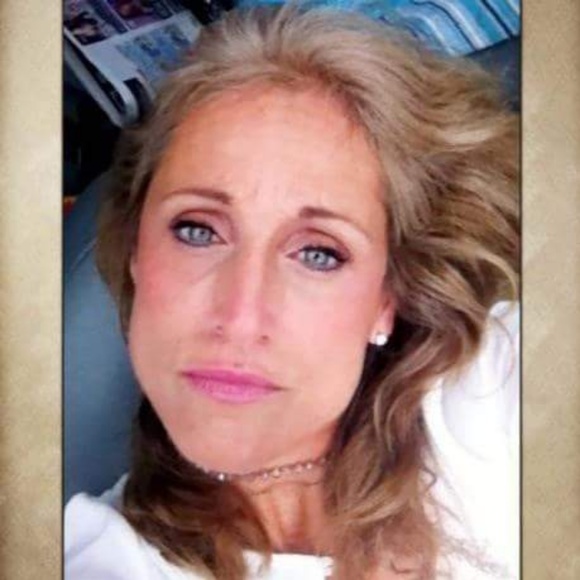 Meet your Posher, Michele - Picture 6 of 10